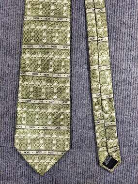Vintage Divinity Series Cross Men's Necktie Green Silk Faith Hope Love 2004
